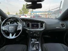2018 Dodge Charger SXT AWD | Command Start | Power Tailgate - Photo 15