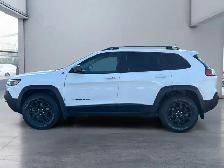 2021 Jeep Cherokee Trailhawk - Photo 2