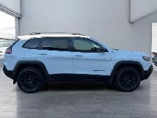 2021 Jeep Cherokee Trailhawk - Photo 6
