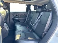 2021 Jeep Cherokee Trailhawk - Photo 16