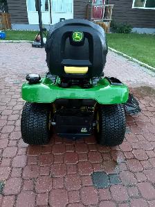 John Deere X350 Mower - Photo 2