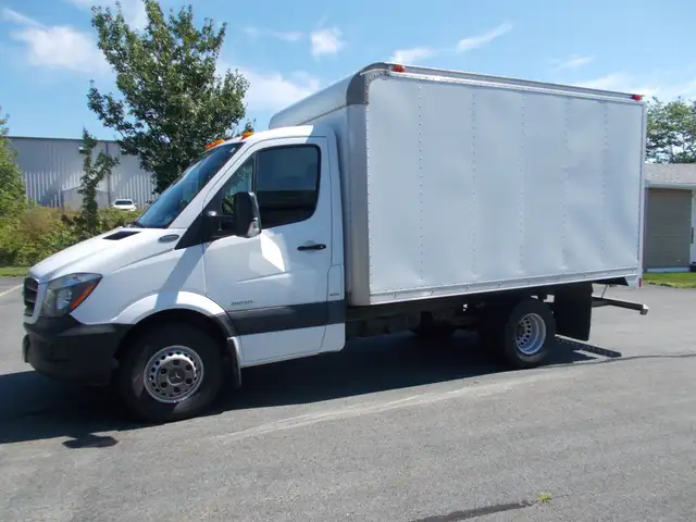 2016 Mercedes-Benz Sprinter Chassis-Cabs 3500