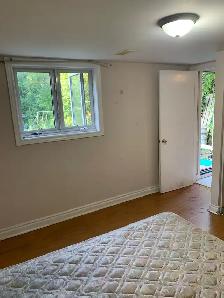 walkout basement 2 bedrooms unit for rent - Photo 4