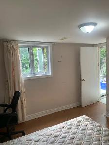 walkout basement 2 bedrooms unit for rent - Photo 5