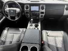 2017 Ford Expedition - Photo 16