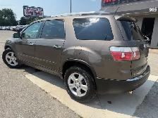 2011 GMC Acadia - Photo 3