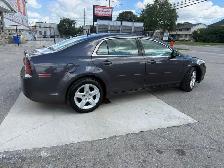 2011 Chevrolet Malibu - Photo 7
