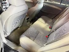 2011 Chevrolet Malibu - Photo 16
