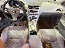 2011 Chevrolet Malibu - Photo 18