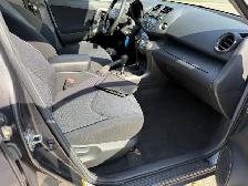 2010 Toyota RAV4 - Photo 13