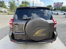 2010 Toyota RAV4 - Photo 3