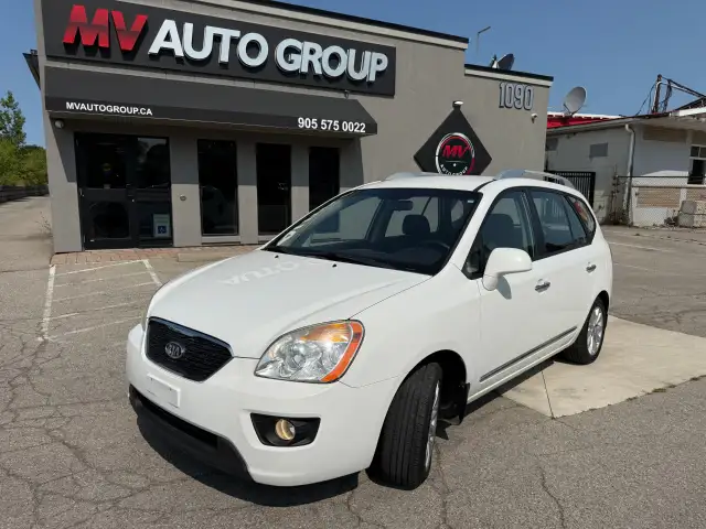 2012 Kia Rondo
