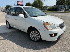 2012 Kia Rondo - Photo 7