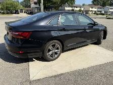 2019 Volkswagen Jetta - Photo 5