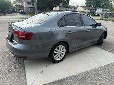 2017 Volkswagen Jetta Sedan - Photo 5