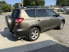 2009 Toyota RAV4 - Photo 5