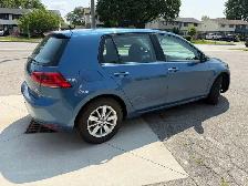 2015 Volkswagen Golf - Photo 5