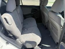 2011 Toyota RAV4 - Photo 15