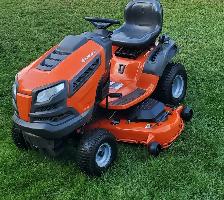 YTH25K54 Husqvarna Lawn tractor - Photo 2