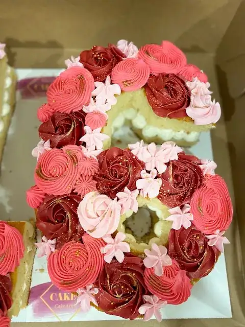 Letter Cakes GTA Halton delivery