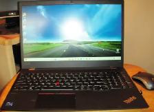 Thinkpad T15 G2 4.2GHz Quad  24 Gigs DDR4 M.2   Laptop - Photo 4
