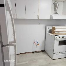 Newly Remodeled Room for Rent – Working Male or Retiree Welcome - Photo 4