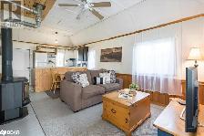 All Season Cottage for Rent - Photo 5