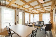 All Season Cottage for Rent - Photo 6