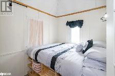 All Season Cottage for Rent - Photo 7