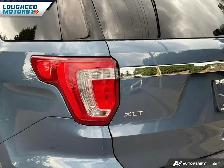 2018 Ford Explorer XLT 4WD - Photo 11