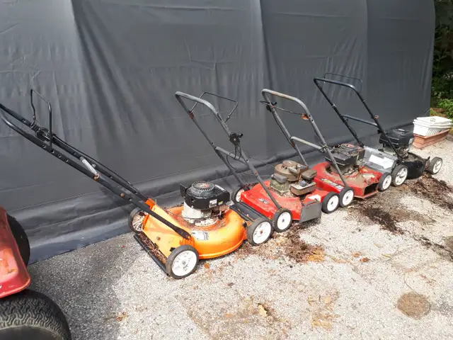 Push Mowers  FREE
