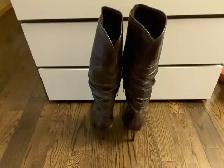 Brand New Stylish women leather boots Size 8.5 - Photo 2