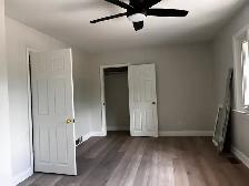 SPACIOUS UPDATED HOUSE FOR RENT - Photo 11