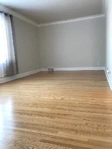 Large cozy 2 bedroom upper unit in West Kildonan - Photo 3