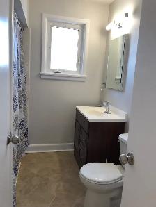 Large cozy 2 bedroom upper unit in West Kildonan - Photo 7