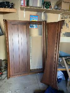 Free solid wood bed frame. (Not complete)