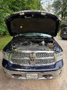 2013 Dodge Ram 1500 4X4 Laramie 11,000 OBO - Photo 2