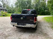 2013 Dodge Ram 1500 4X4 Laramie 11,000 OBO - Photo 4