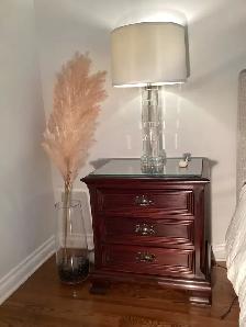 Mobilier de chambre Gibbard en acajou , déménagement