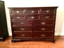 Mobilier de chambre Gibbard en acajou , déménagement - Photo 3