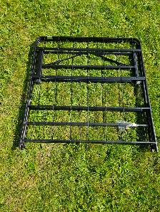 Folding bed frame for extra long single mattress - Photo 2