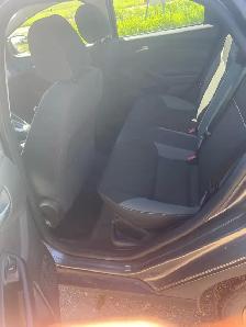 Beautiful clean car - Photo 7