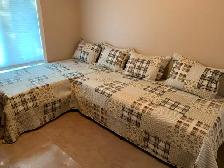 2 Twin Beds