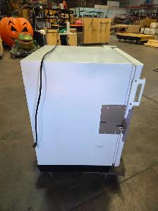 Sanyo Undercounter Laboratory Refrigerator SR-L6111W - Photo 7