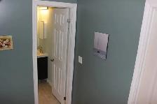 A Large,  private, half-basement room for rent - Photo 4
