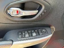 2017 Jeep Cherokee Trailhawk - Photo 16