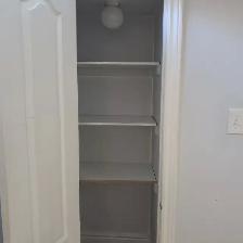 2 bedroom unfurnished basement for rent - Photo 8