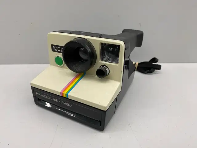 Polaroid 1000 Land Camera