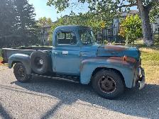 International Harvester R-120 - Photo 3