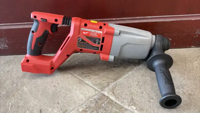Milwaukee Cordless 2613-20 Chipper Rotary Hammer